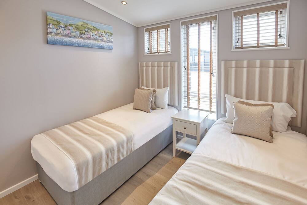 Photo of Others in Runswick Bay