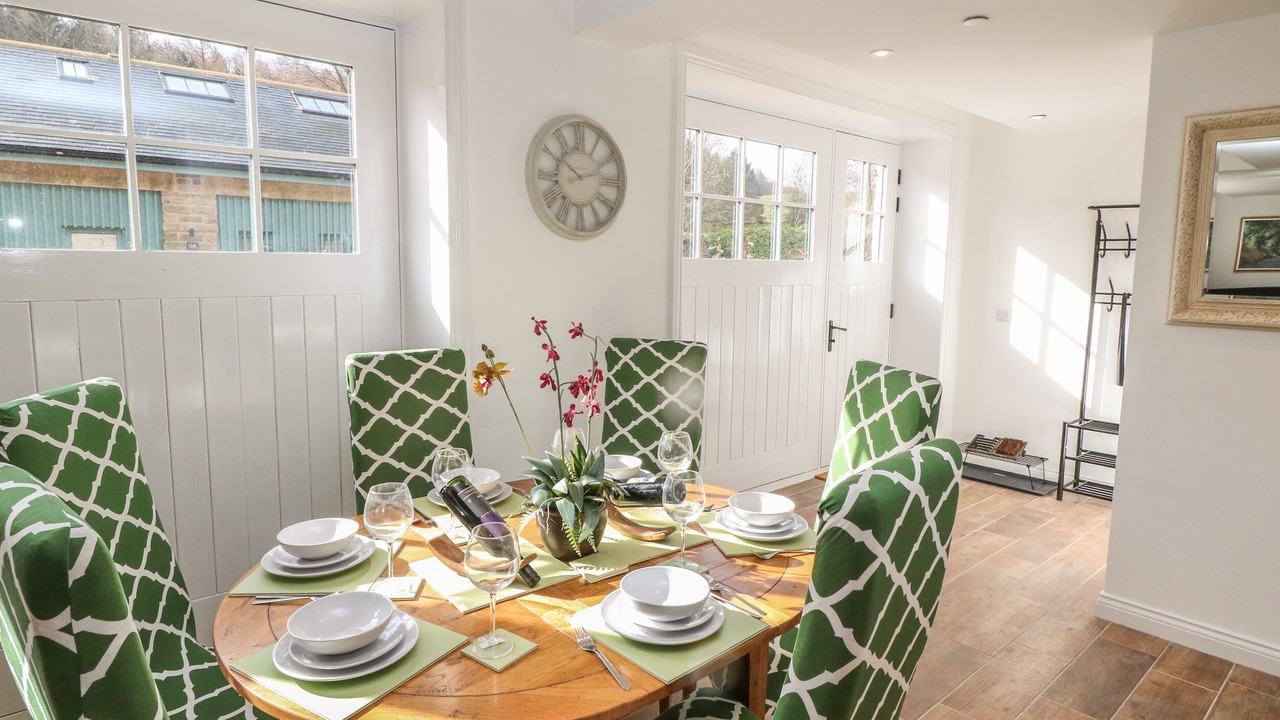 Photo of Others in Hoylandswaine