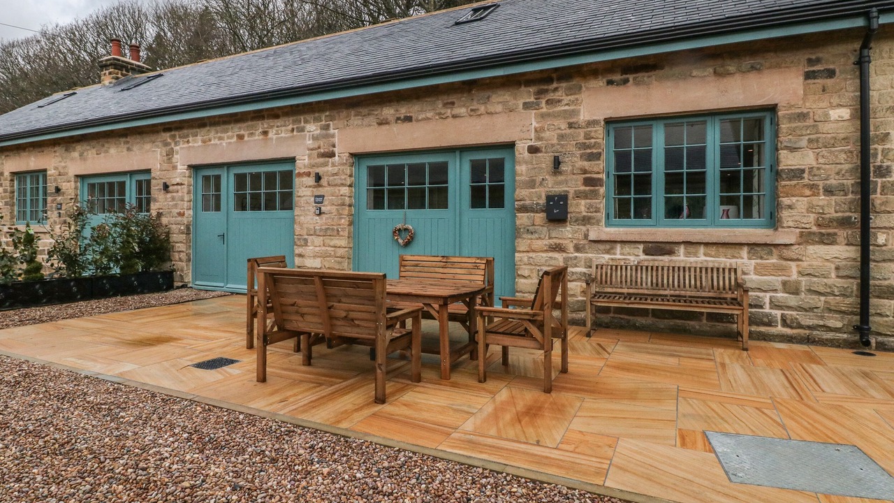 Photo of Patio Balcony in Hoylandswaine