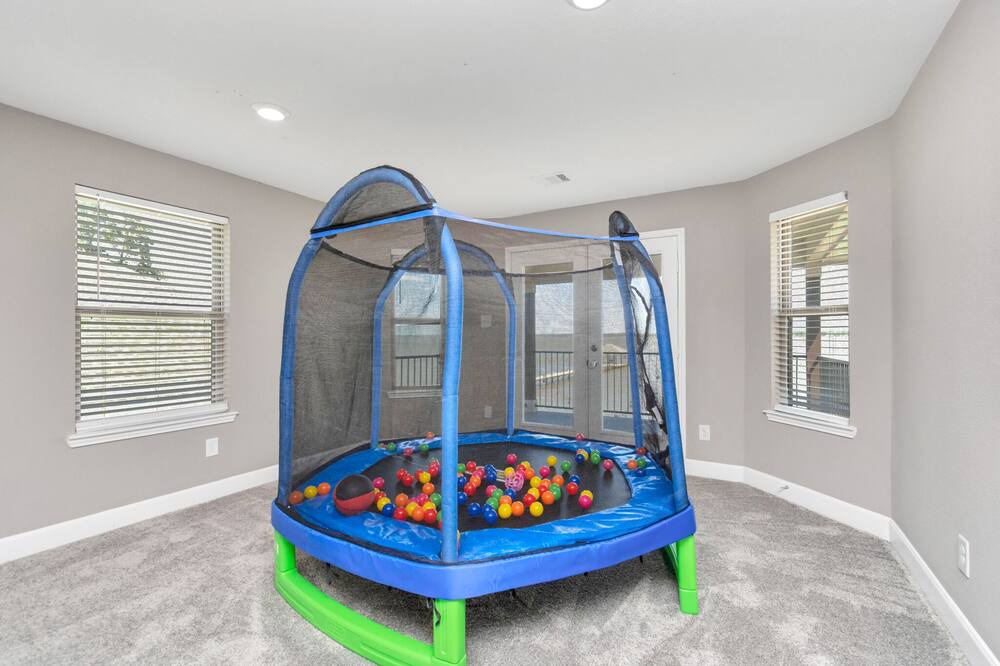 Photo of Bedroom in Lake Houston