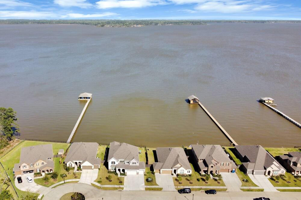 Photo of Others in Lake Houston