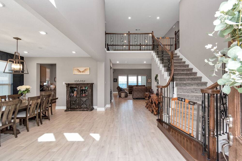 Photo of Livingroom in Lake Houston