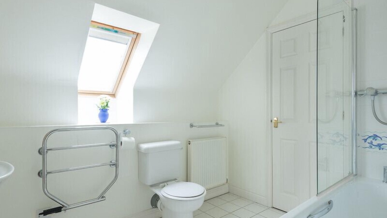 Photo of Bathroom in Trebetherick