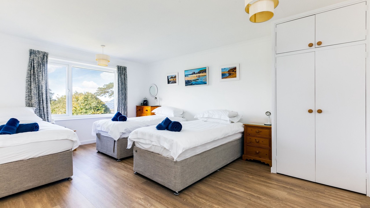 Photo of Others in Rock