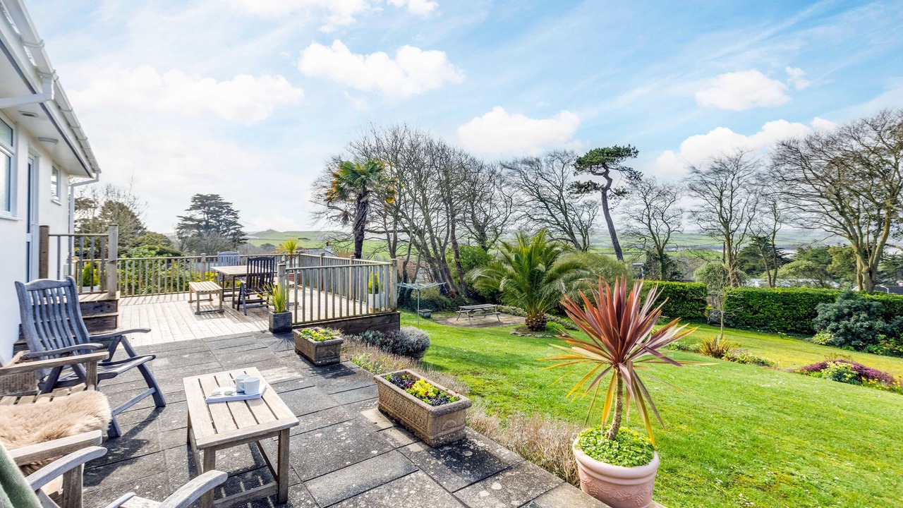 Photo of Others in Rock