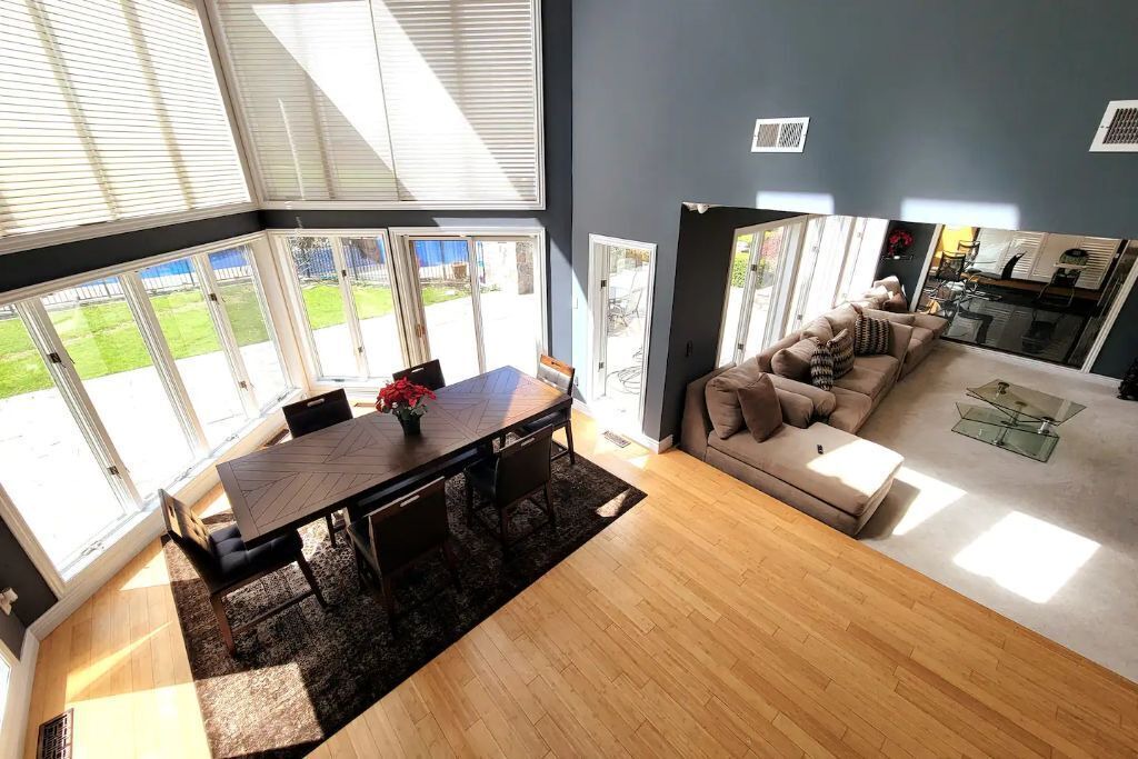 Photo of Livingroom in Pomona
