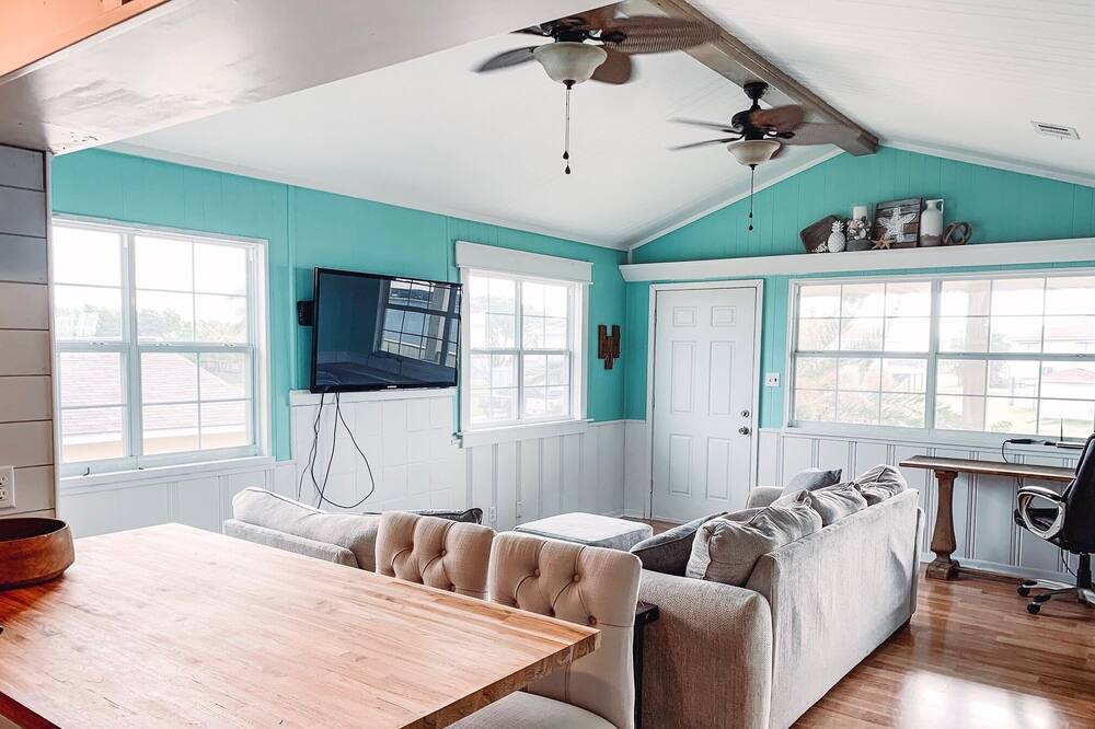 Photo of Bedroom in Port Alto