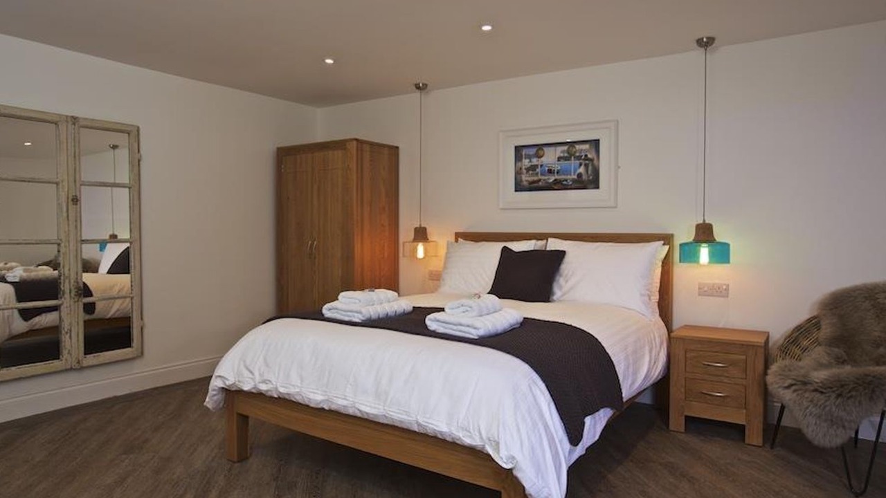 Photo of Others in Torcross