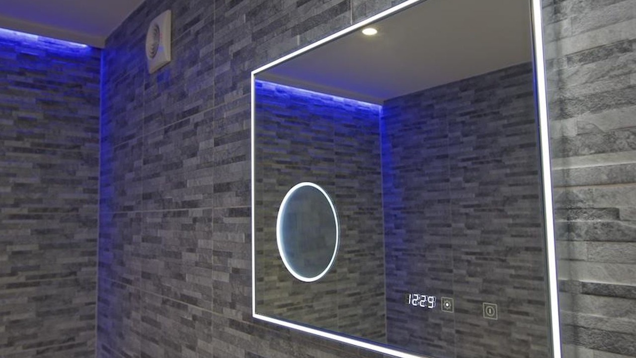 Photo of Others in Torcross