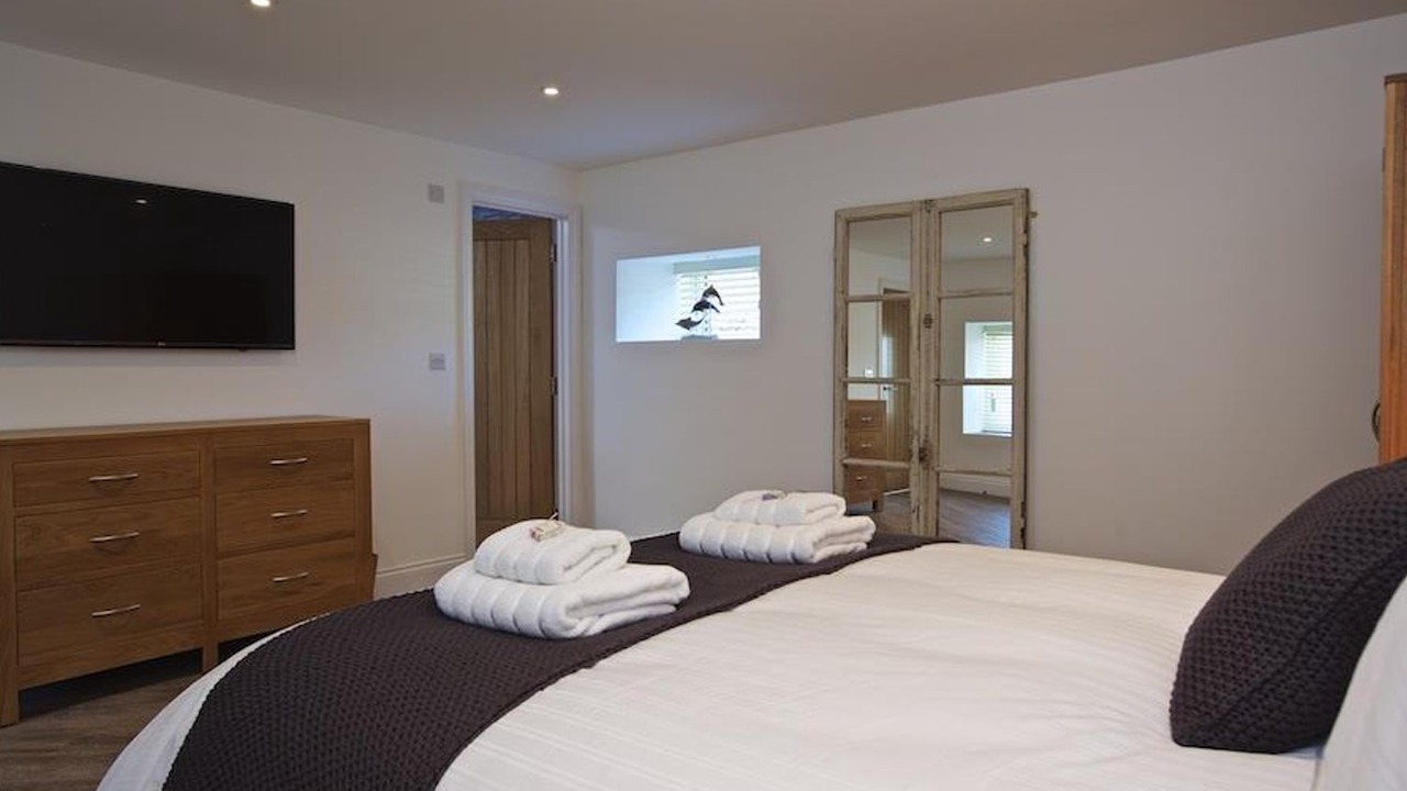 Photo of Others in Torcross