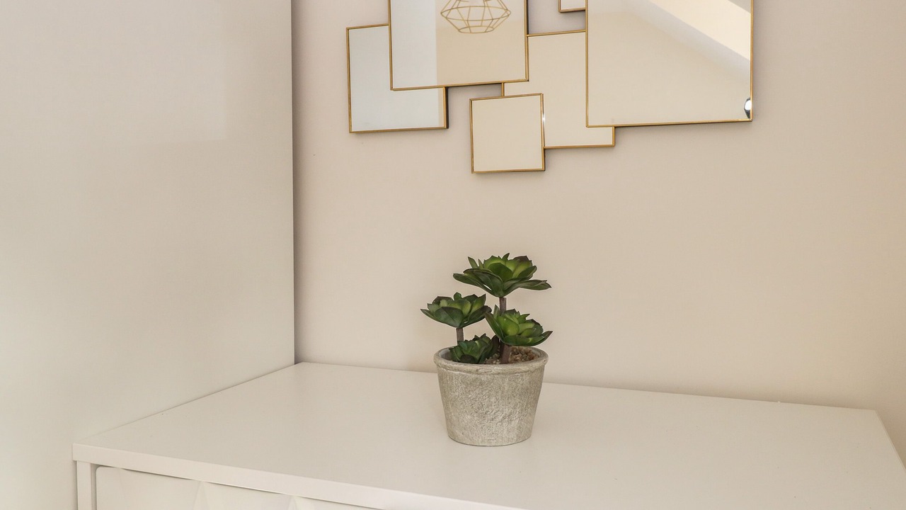 Photo of Others in Salthouse