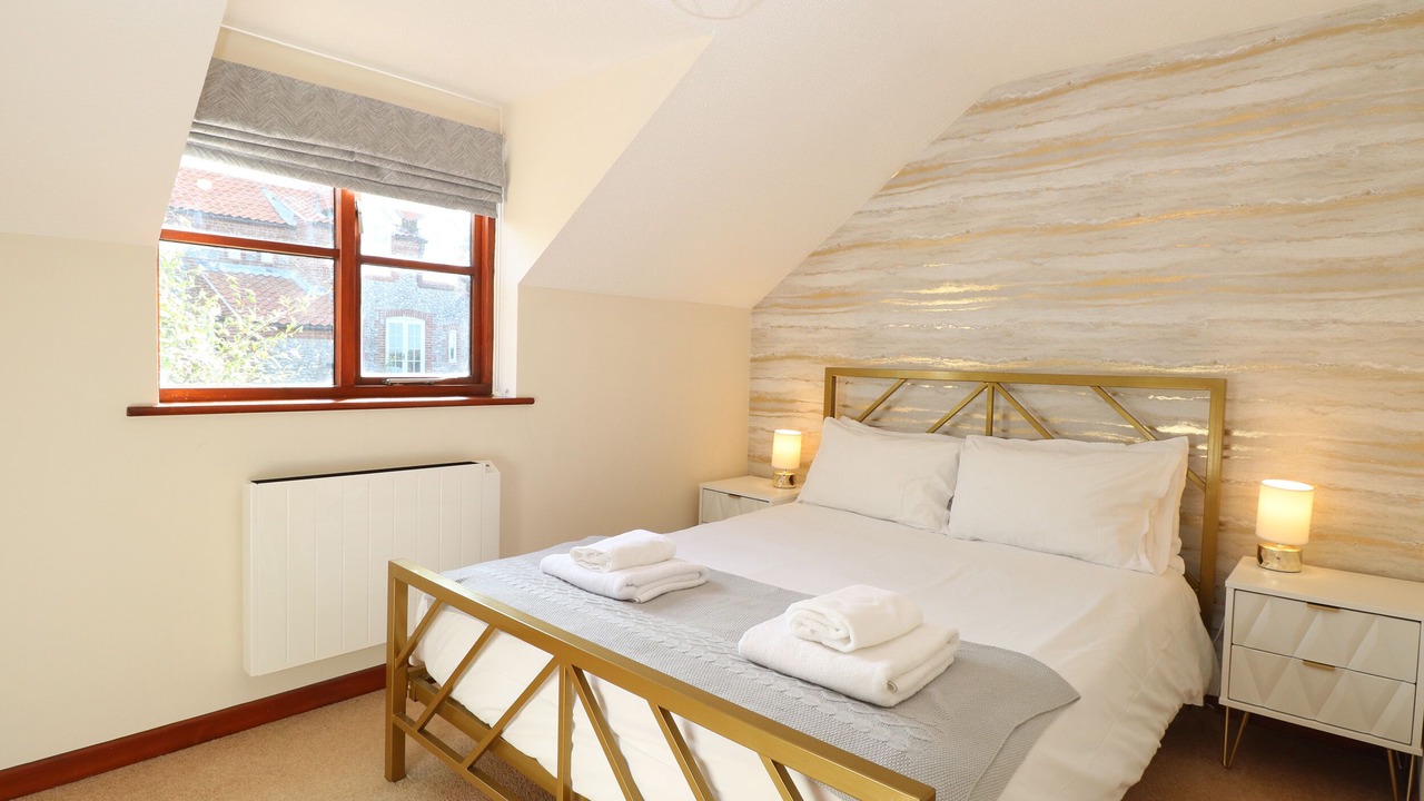 Photo of Others in Salthouse