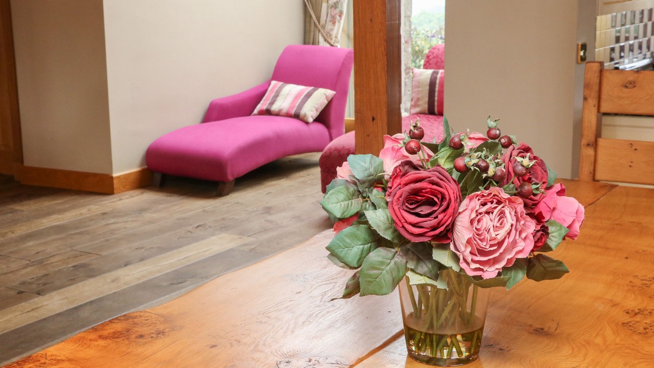 Photo of Others in New Hey