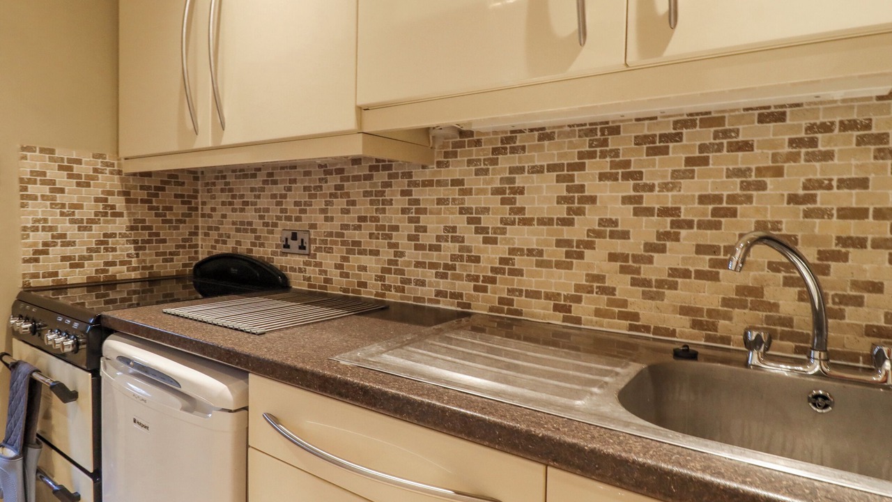 Photo of Others in New Hey