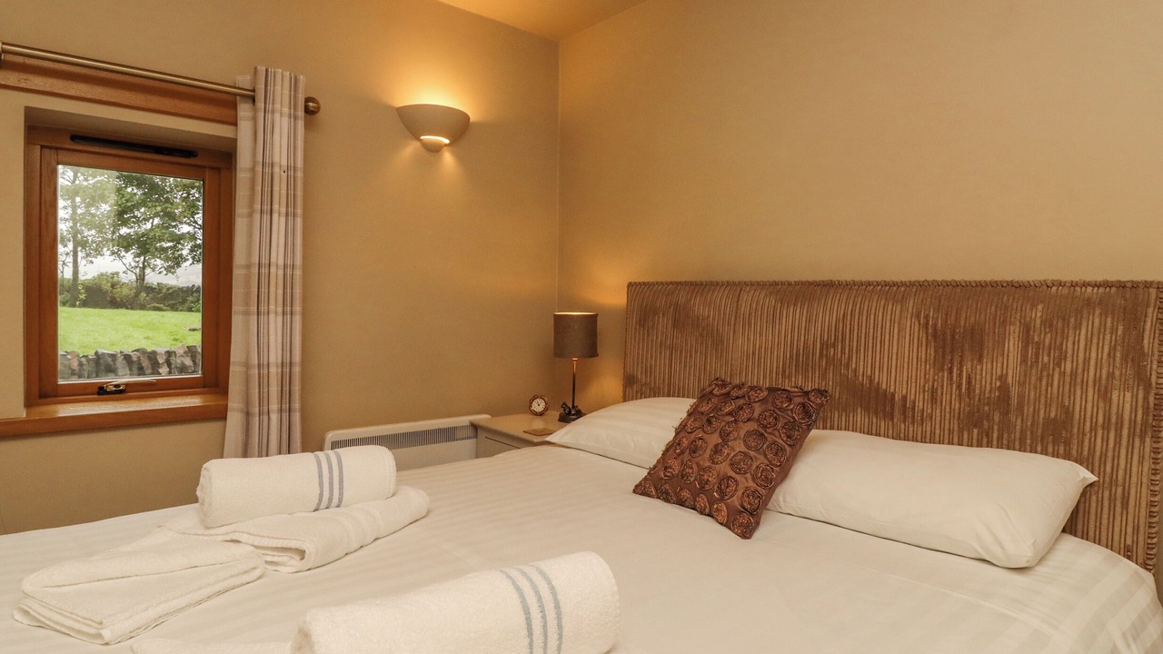 Photo of Others in New Hey