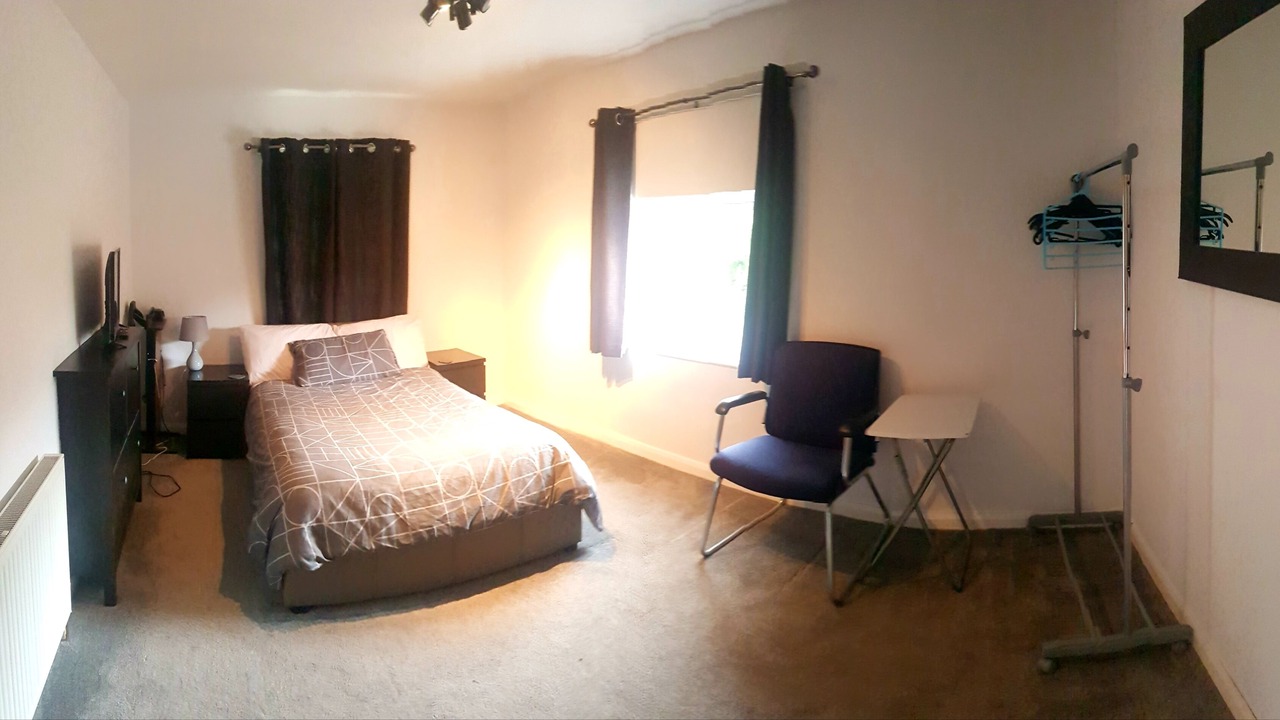 Photo of Bedroom in Chorlton-by-Backford