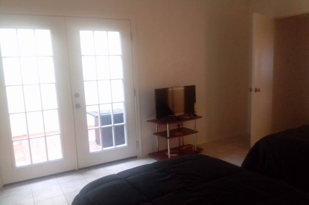 Photo of Bedroom in Parker Lane