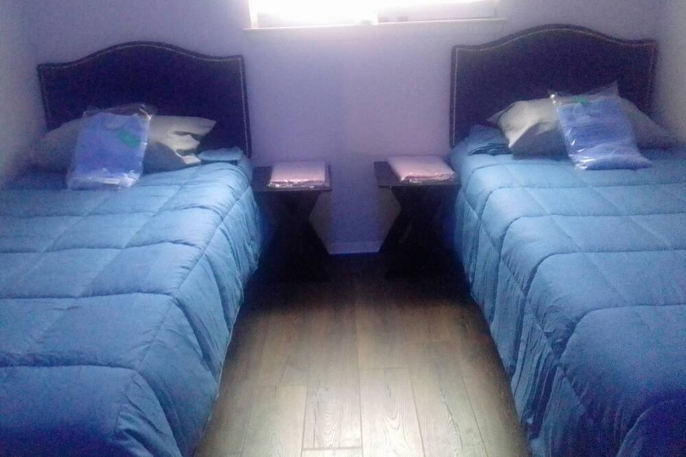 Photo of Bedroom in Parker Lane