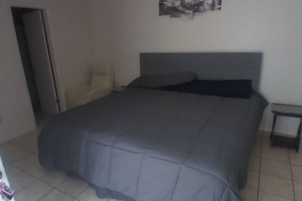 Photo of Bedroom in Parker Lane