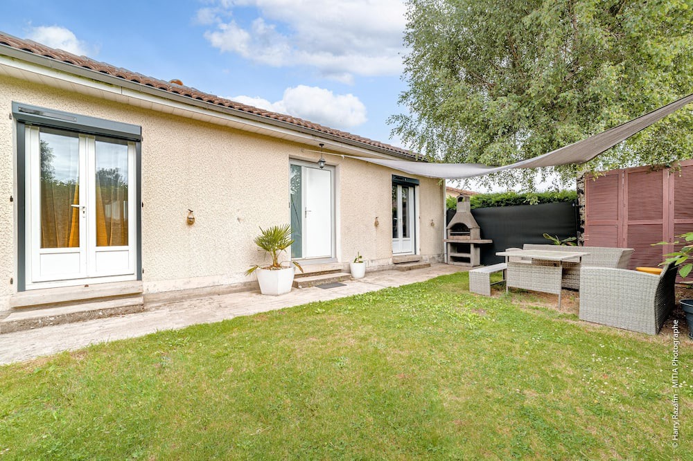 Photo of Others in Cognac-la-Foret