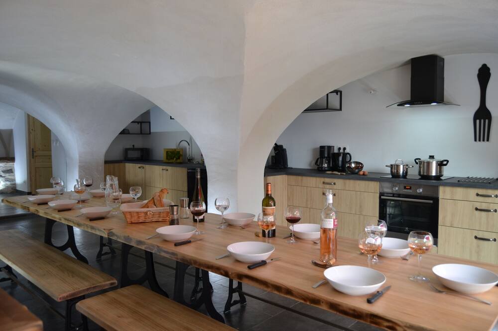 Photo of Kitchen in Allemond