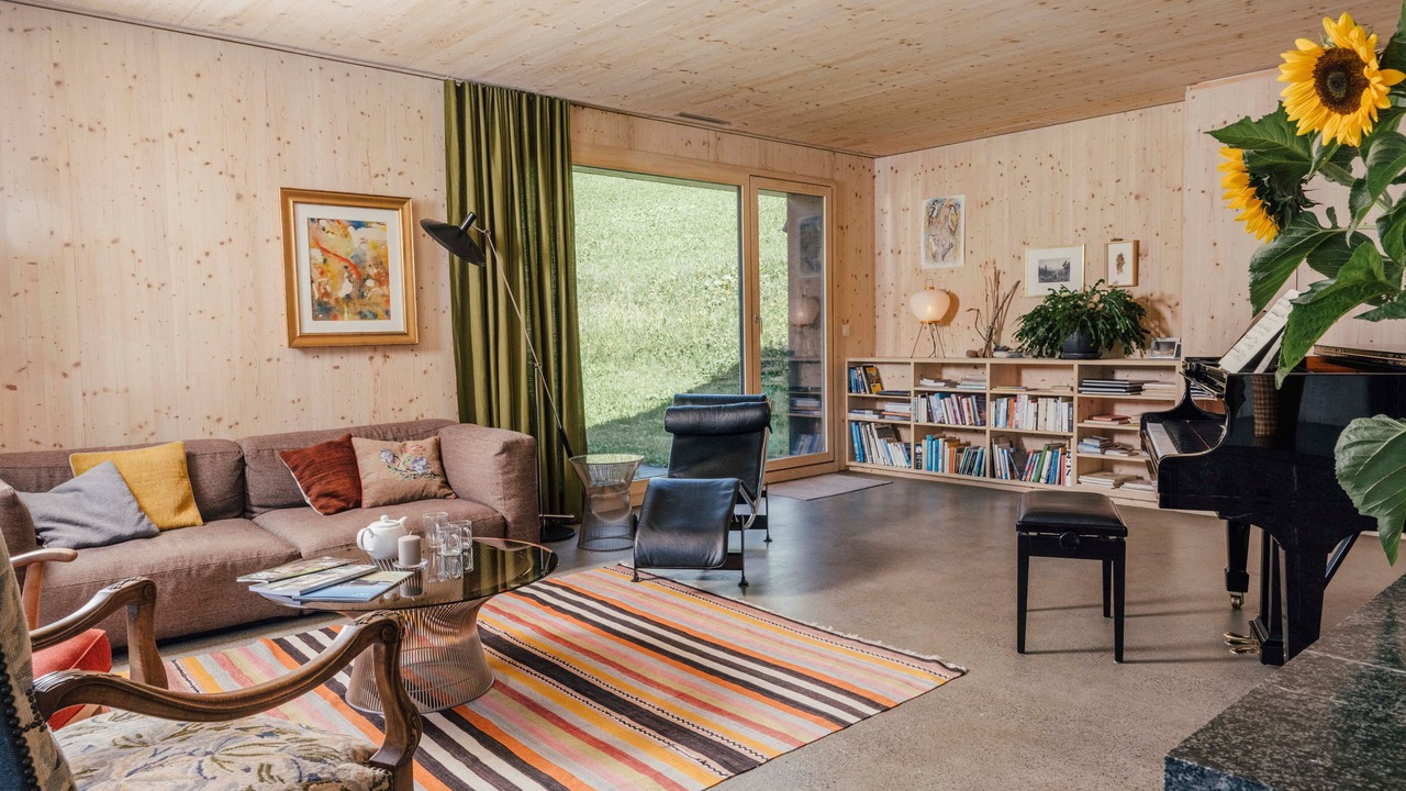 Photo of Livingroom in Lumnezia