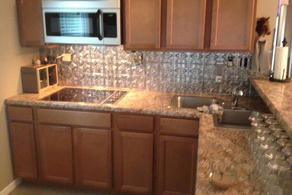 Photo of Kitchen in Licking