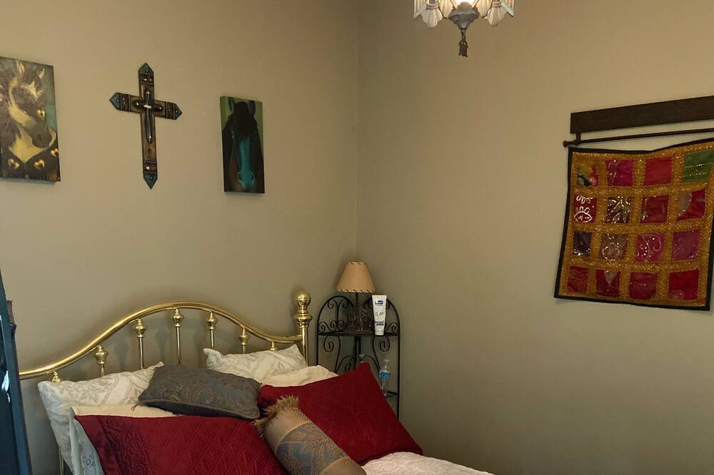 Photo of Bedroom in Licking