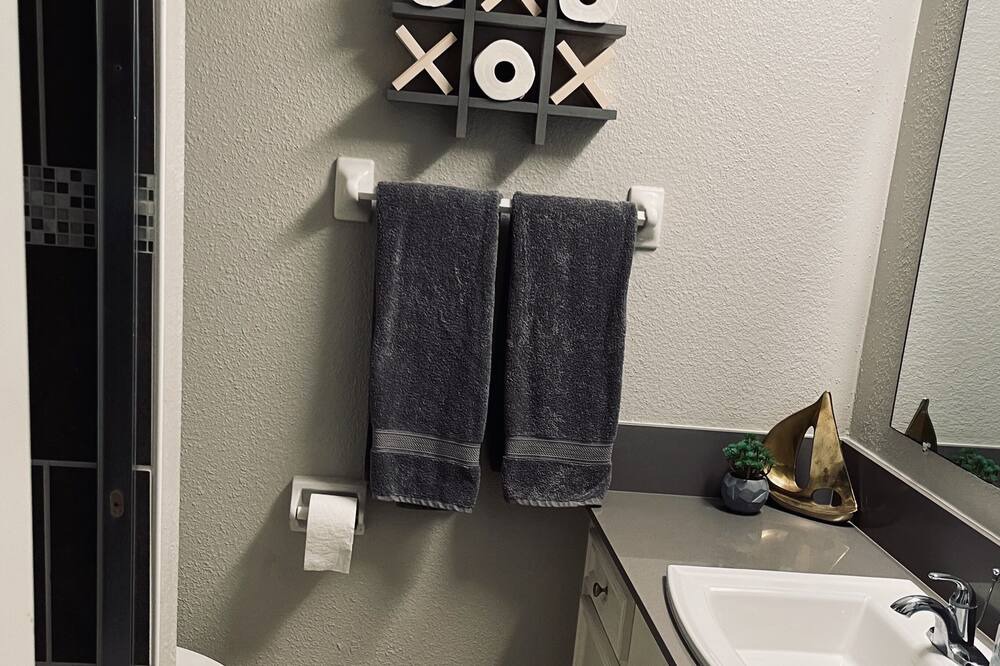 Photo of Bathroom in Cape Royale