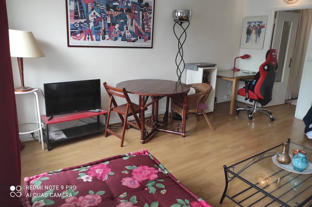 Photo of Livingroom in Chatillon