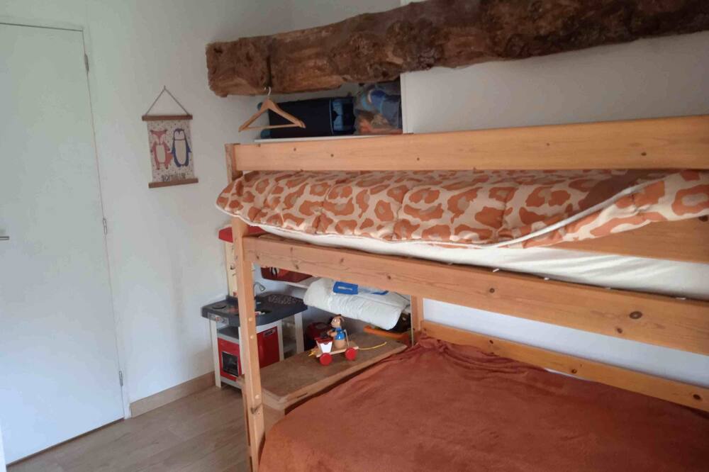 Photo of Bedroom in Plumaudan