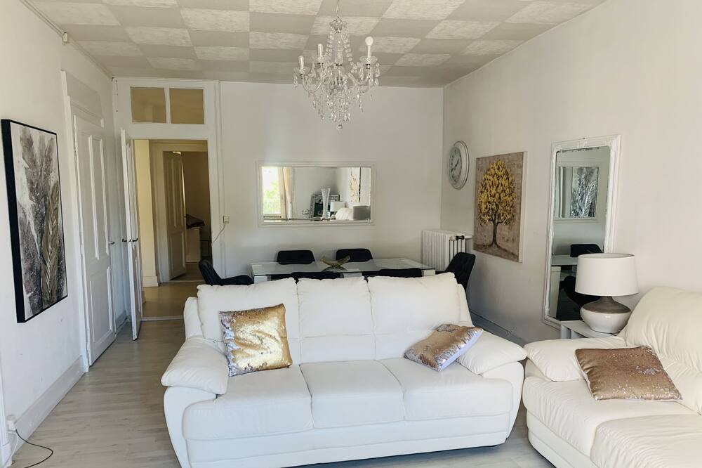 Photo of Livingroom in Montreux