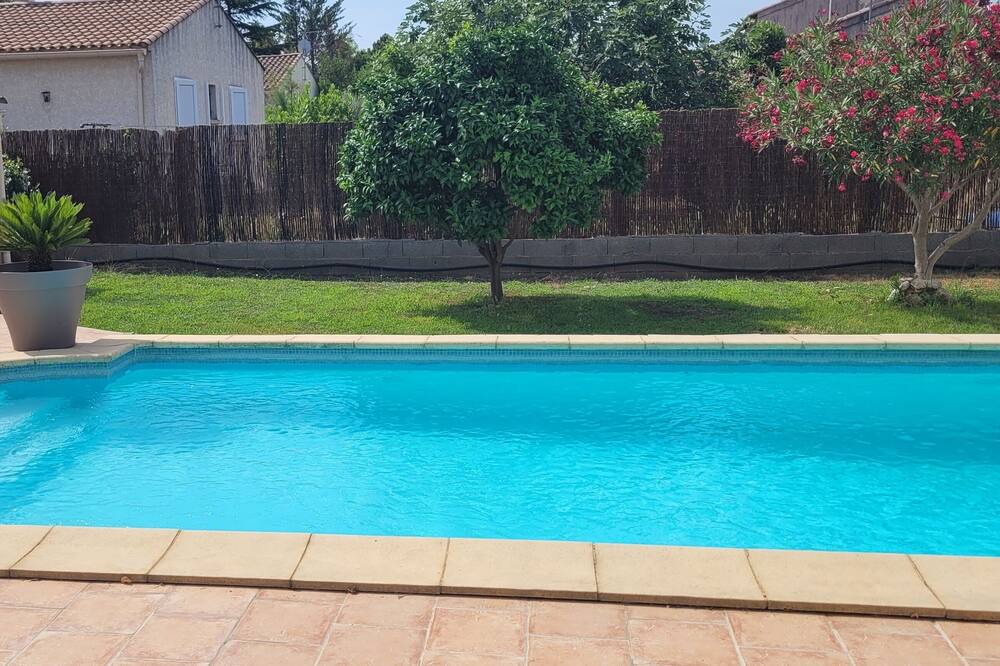 Photo of Outdoor in Lunel-Viel