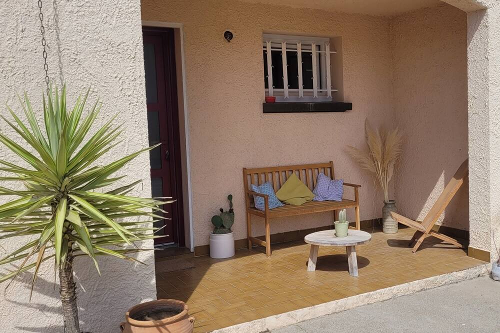 Photo of Patio Balcony in Lunel-Viel