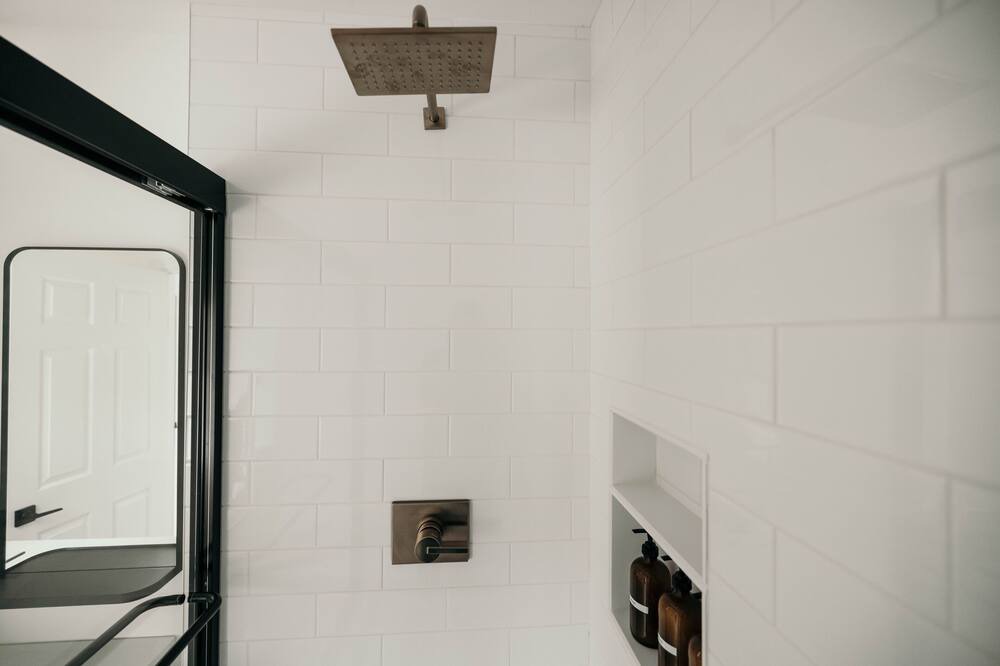 Photo of Bathroom in Virgil