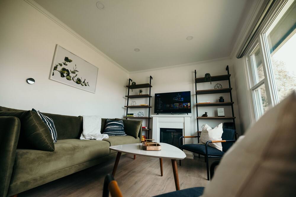 Photo of Livingroom in Virgil