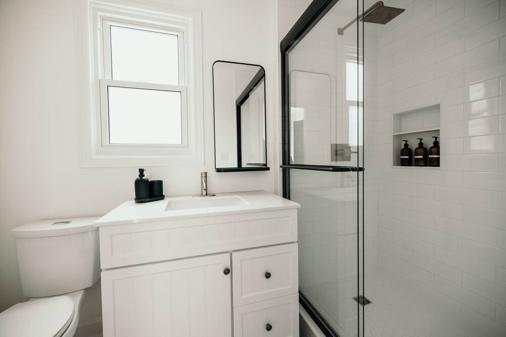 Photo of Bathroom in Virgil