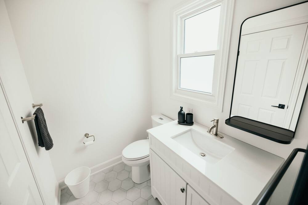 Photo of Bathroom in Virgil