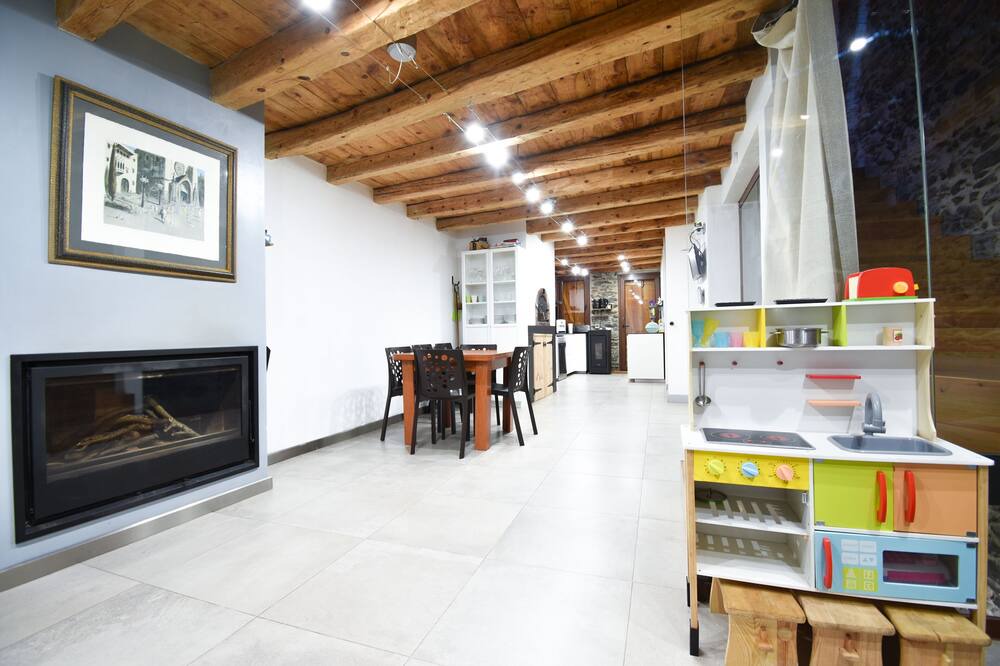 Photo of Livingroom in Escalo
