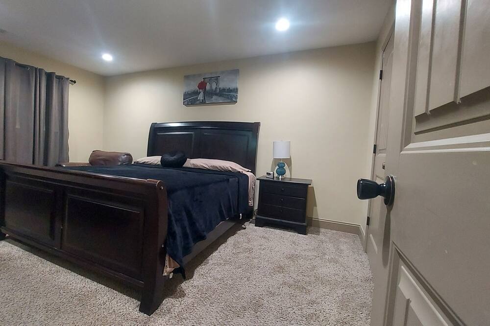 Photo of Bedroom in Lilburn
