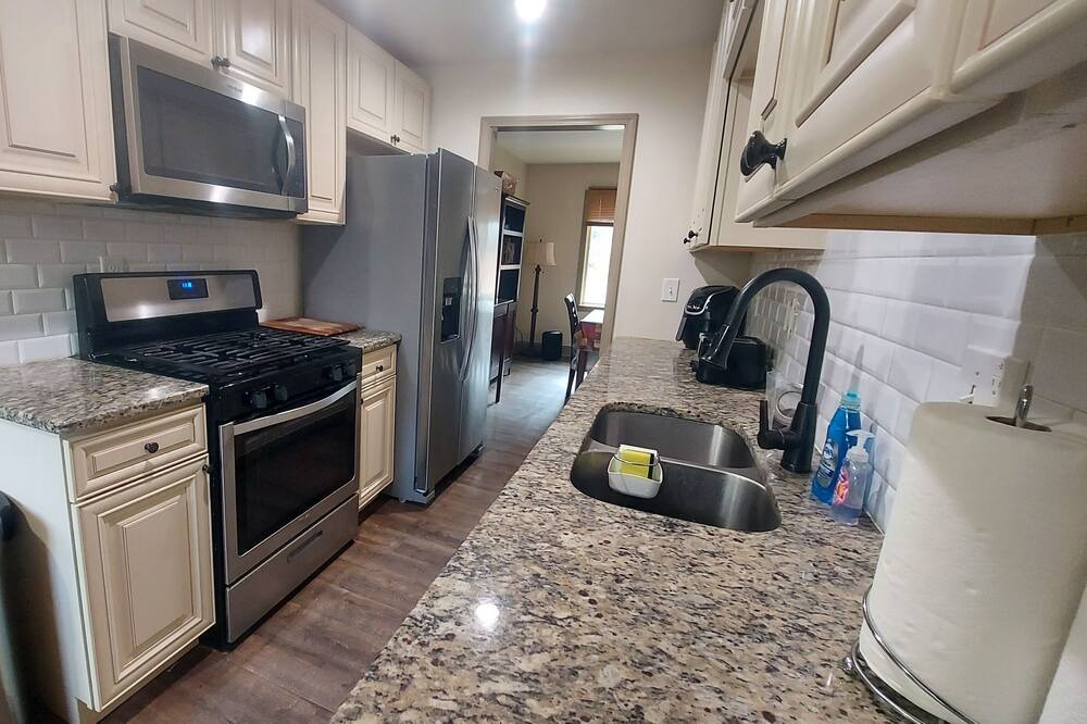 Photo of Kitchen in Lilburn