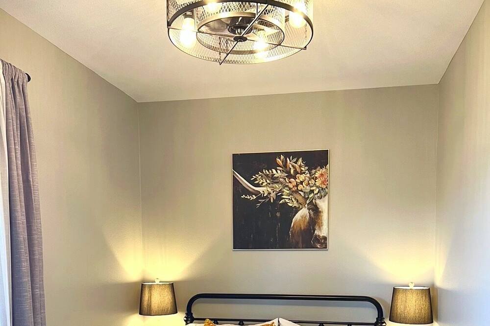 Photo of Bedroom in Marion