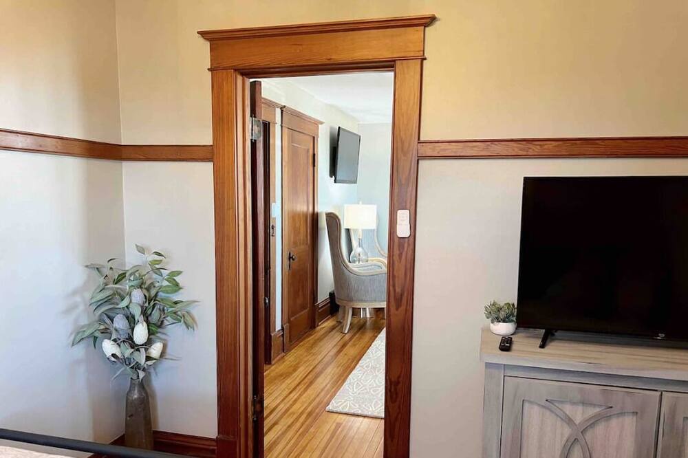 Photo of Bedroom in Marion
