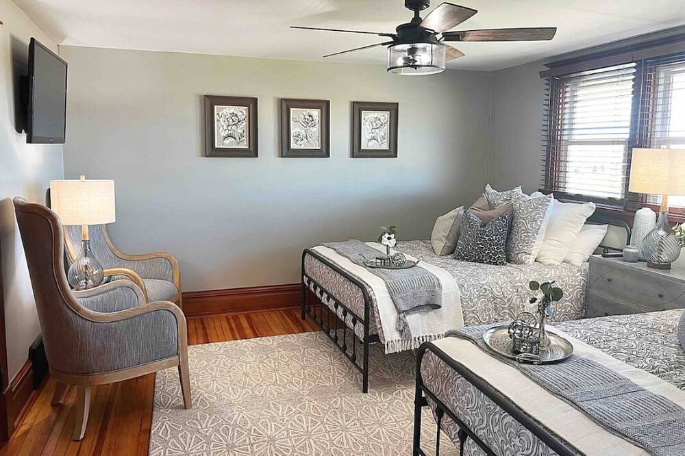 Photo of Bedroom in Marion