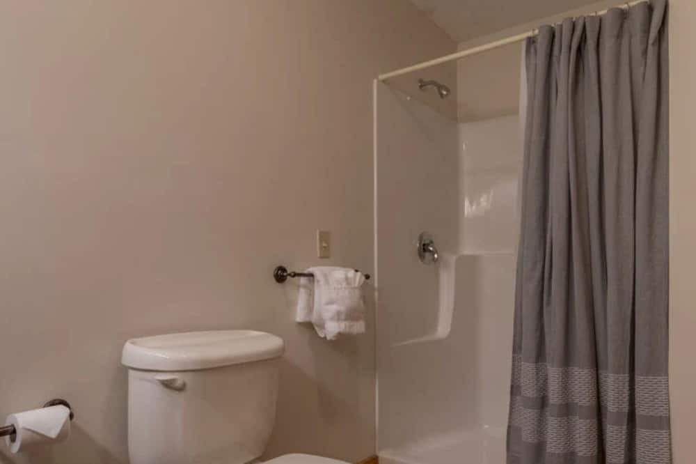 Photo of Bathroom in Snowshoe