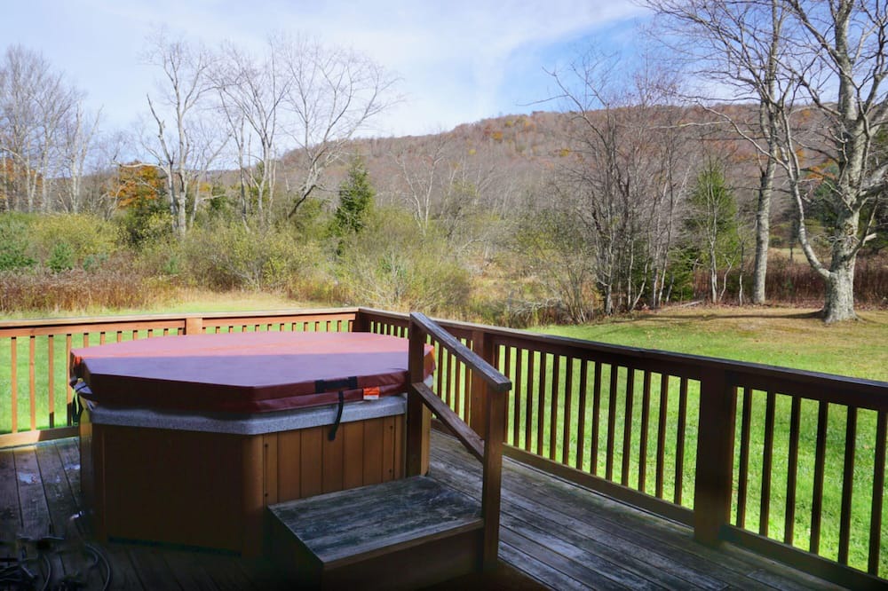 Photo of Patio Balcony in Snowshoe