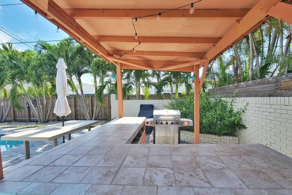 Photo of Others in Coral Heights