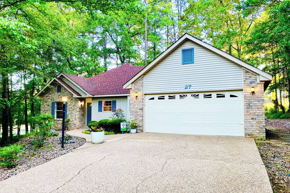 Photo of Outdoor in Hot Springs Village