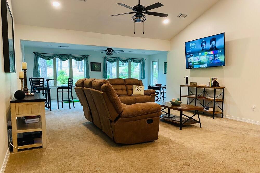 Photo of Livingroom in Hot Springs Village
