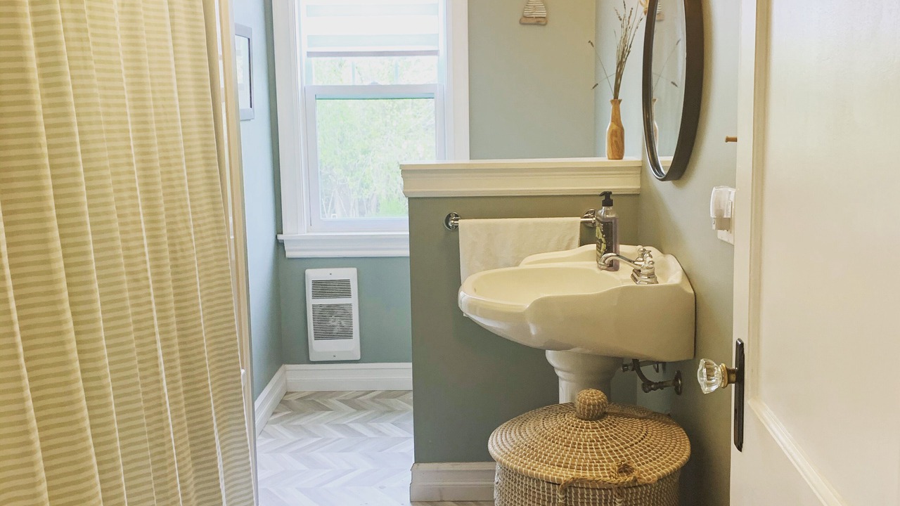 Photo of Bathroom in Shelburne